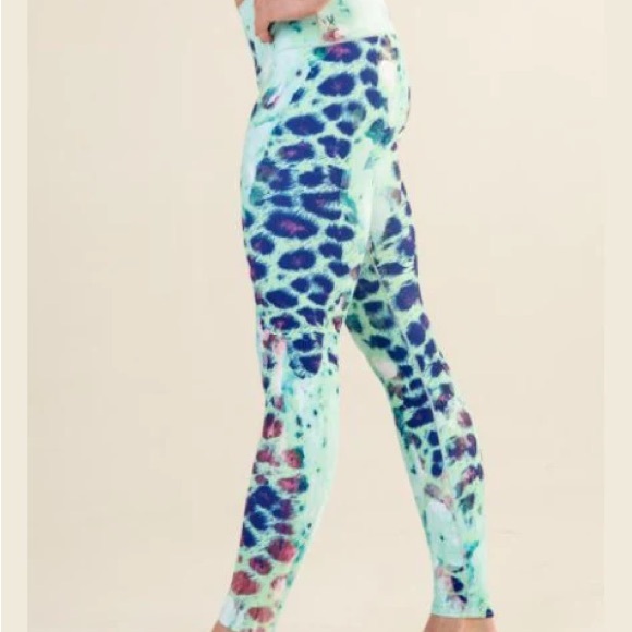 Colorado Threads Wild Thing Leggings - Picture 2 of 6